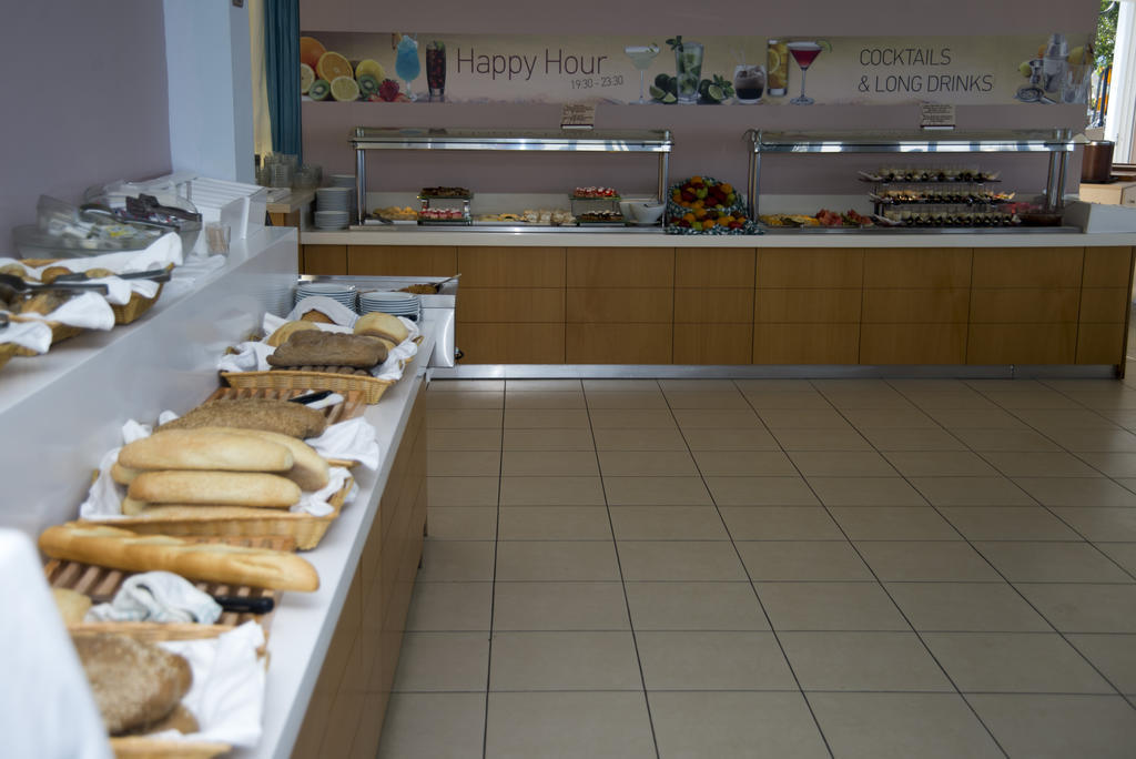 Corissia Beach Hotel Georgioupoli Bagian luar foto